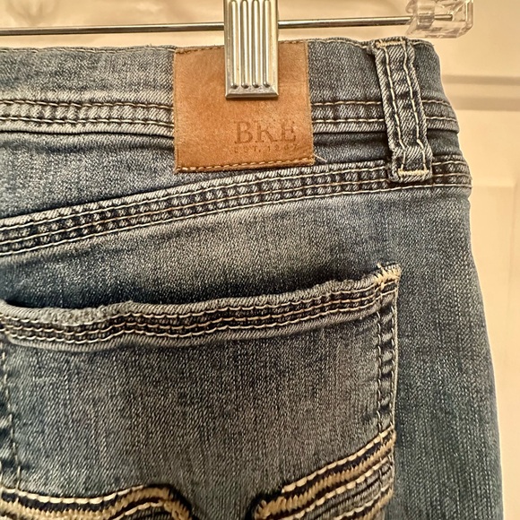 BKE Hudson Boys’ Jeans Relaxed Straight Fit in Size 16 Regular - Picture 6 of 9